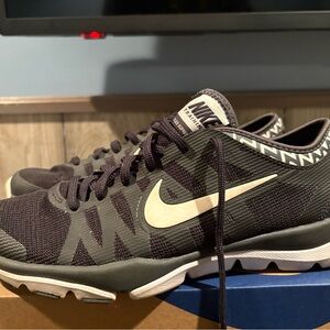 Nike Women’s Black and Cream Sneakers